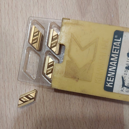 Πλακίδια τόρνου KNUX 150410R25 KC810